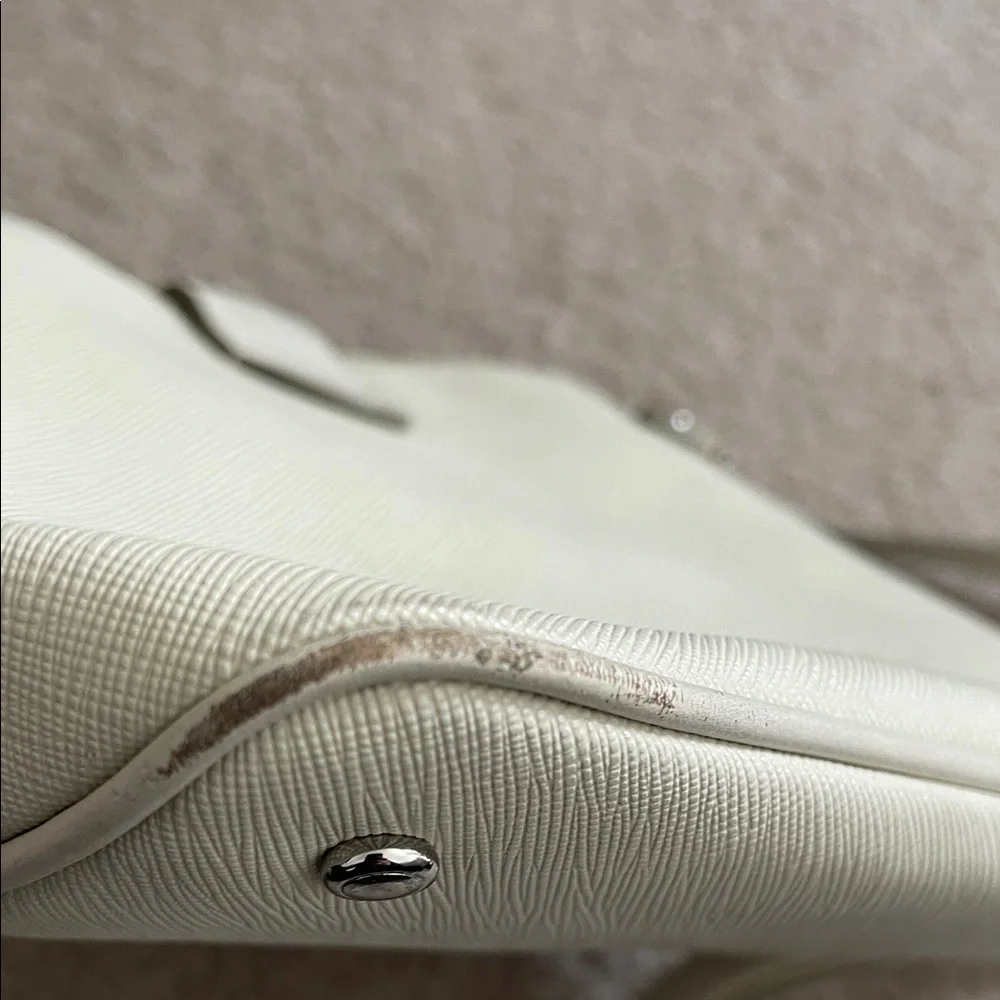 Tumi White Leather Women's Bag - Picture 4 of 12